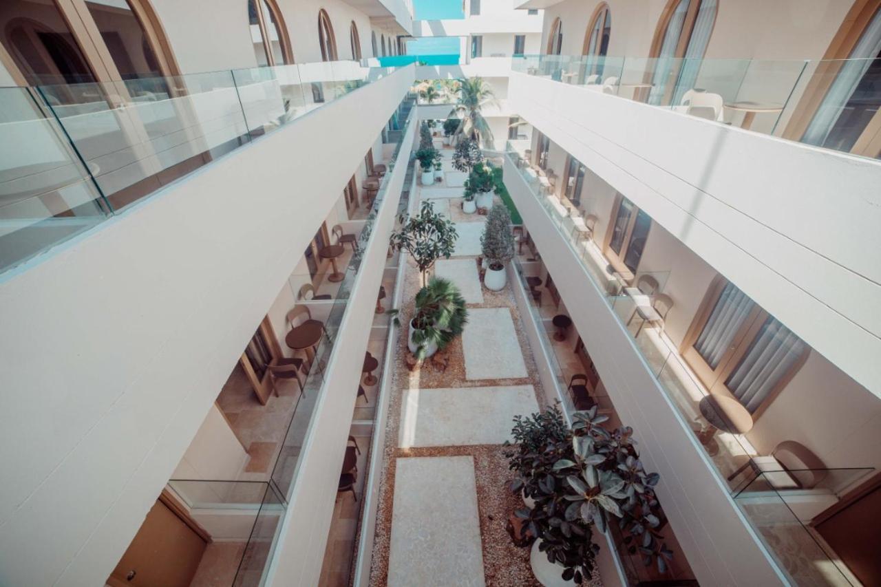 Loa Tolu By Bernalo Hotels Exterior photo